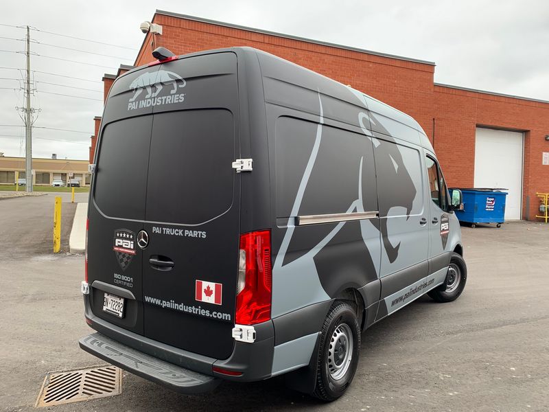 Partial vehicle wrap 3